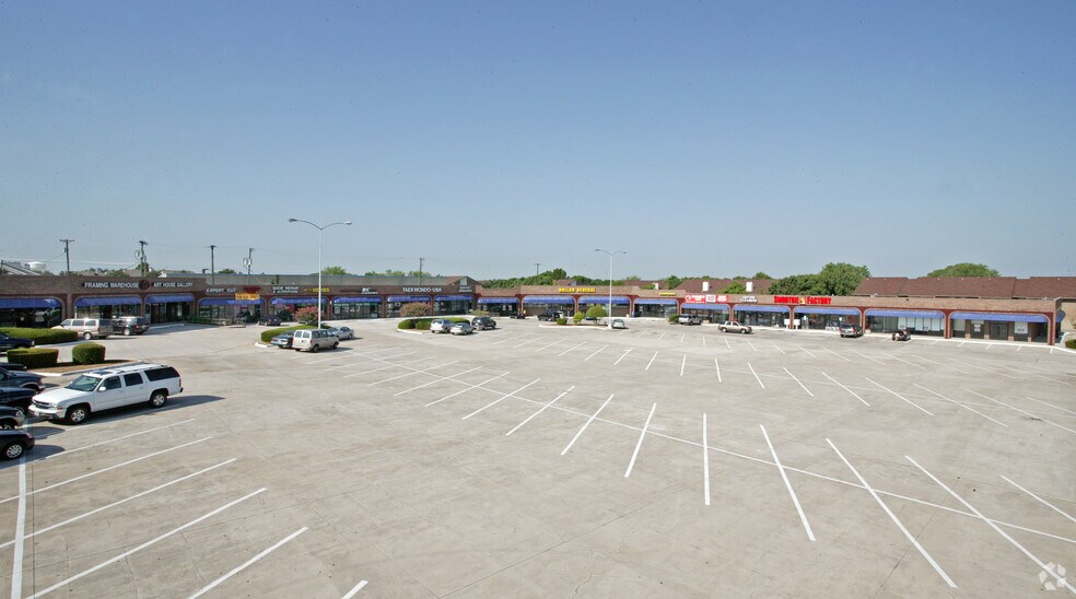 2760 E Trinity Mills Rd, Carrollton, TX for sale - Primary Photo - Image 1 of 1