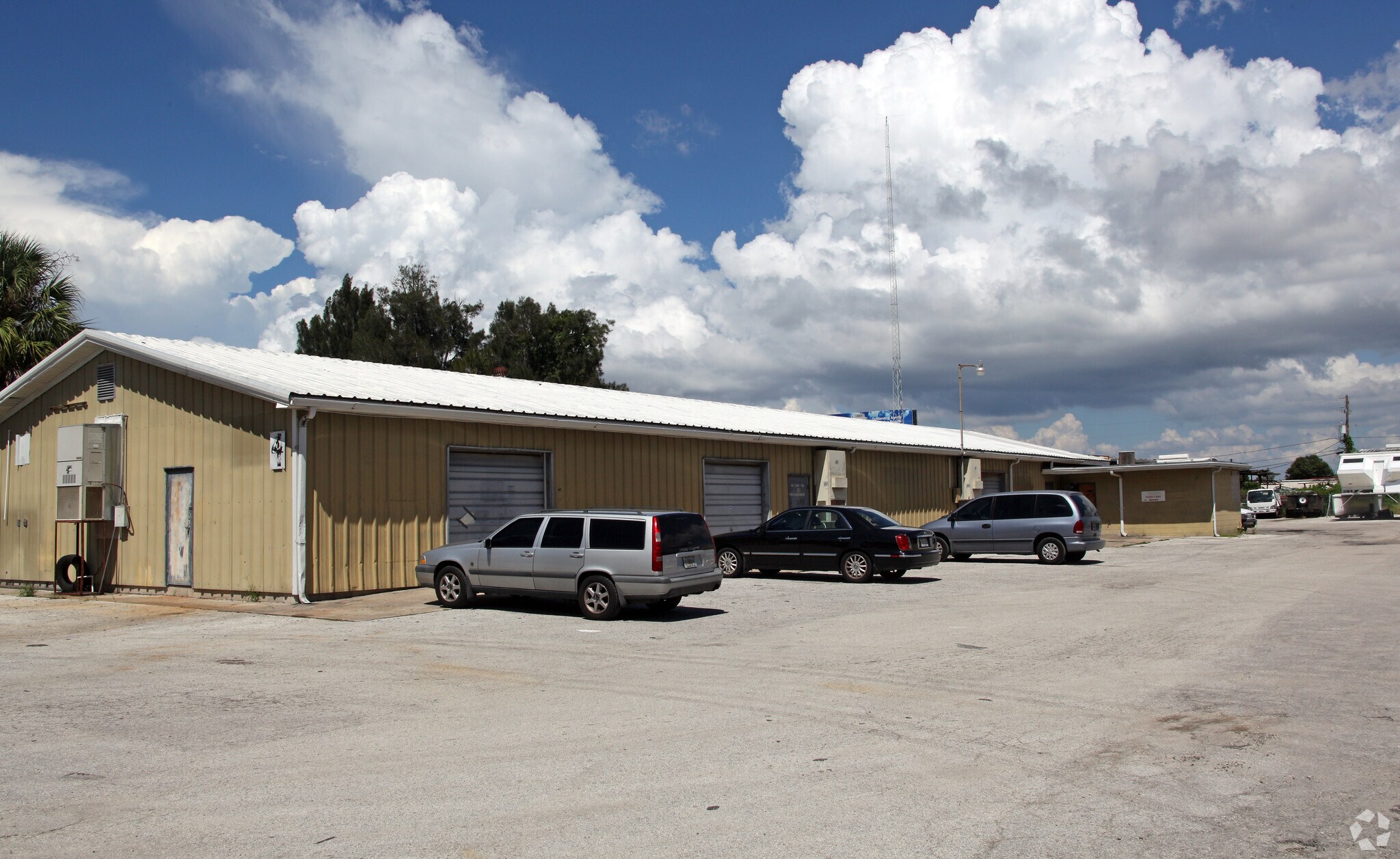 9470 Ulmerton Rd, Largo, FL for sale Primary Photo- Image 1 of 1