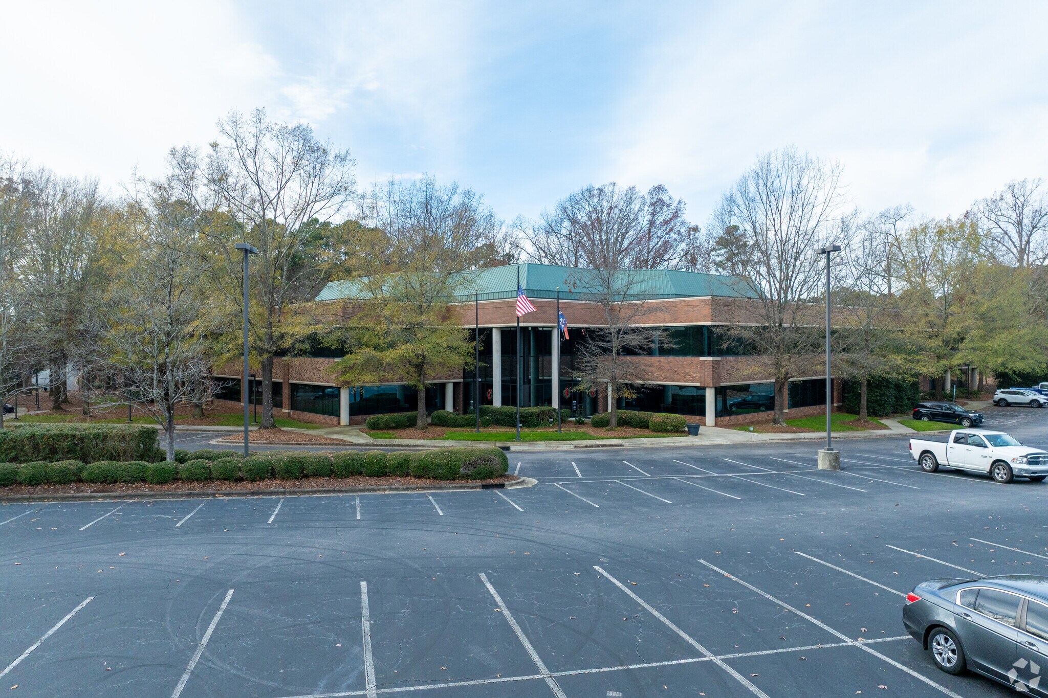 3128 Highwoods Blvd, Raleigh, NC for lease Primary Photo- Image 1 of 7