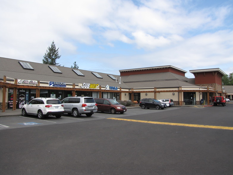 7304 Lakewood Dr W, Lakewood, WA for lease - Building Photo - Image 2 of 3