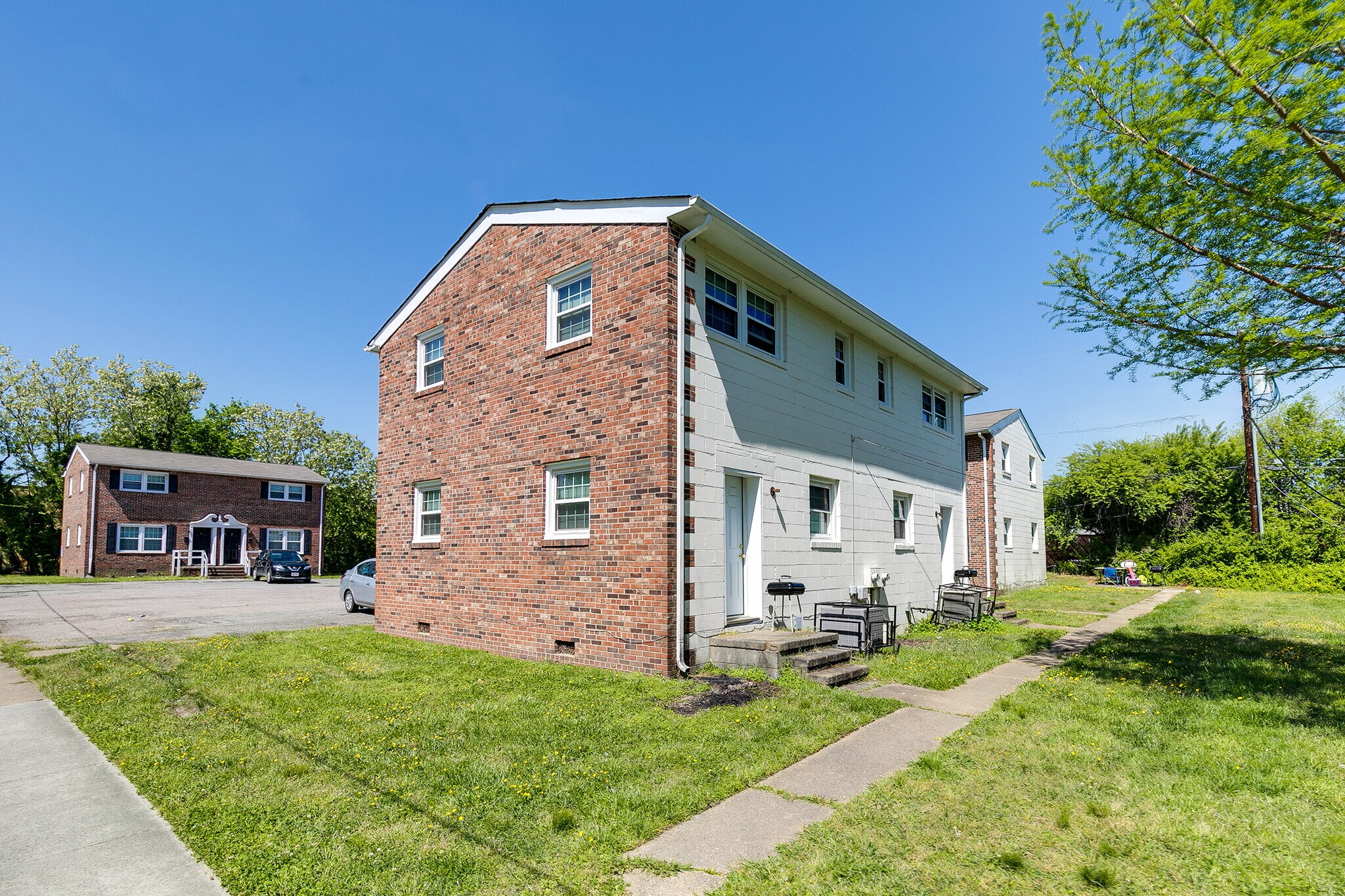 425 E Broadway, Hopewell, VA 23860 Sunrise Apartments 4 Properties