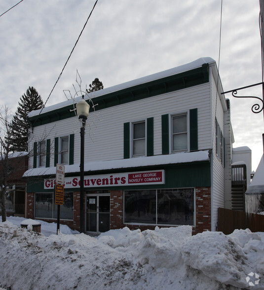 140 Canada St, Lake George, NY for sale - Primary Photo - Image 1 of 1