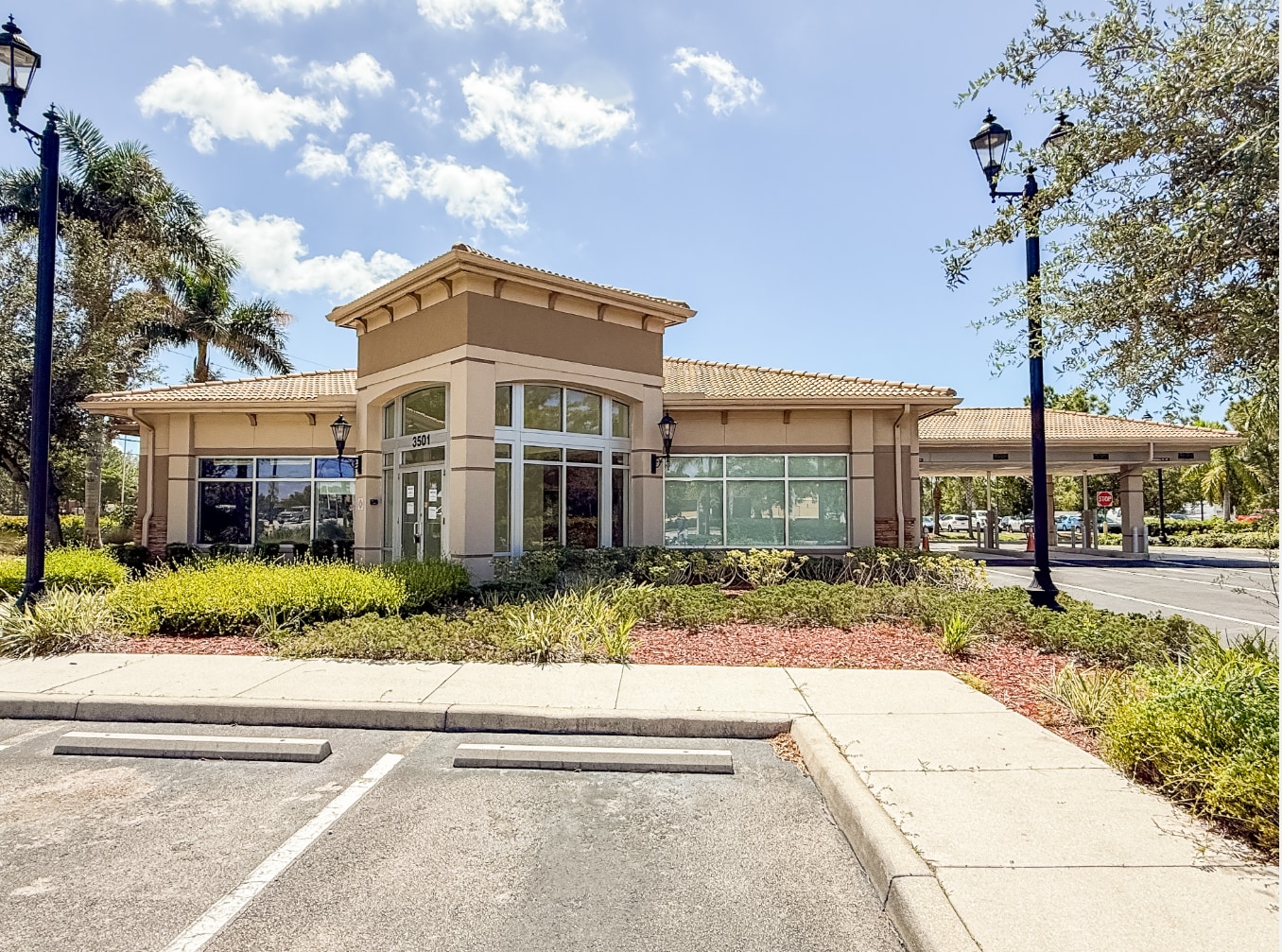 3501 Vandenberg Way, Estero, FL for lease Building Photo- Image 1 of 5