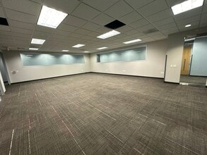 1330 Augusta West Pky, Augusta, GA for sale Interior Photo- Image 2 of 10