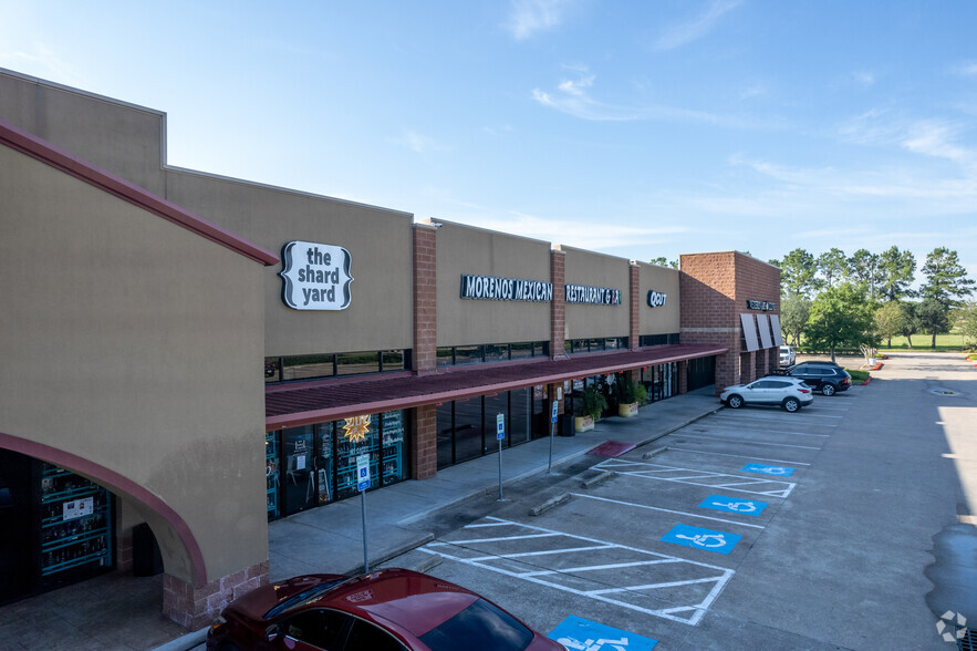 2407 W Parkwood Rd, Friendswood, TX for lease - Building Photo - Image 3 of 13