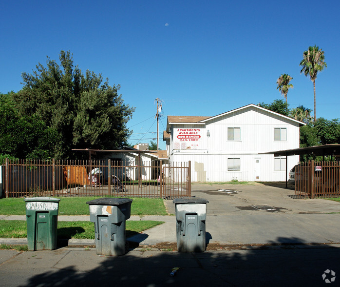 628 S Sierra Vista Ave, Fresno, CA for sale - Primary Photo - Image 1 of 2