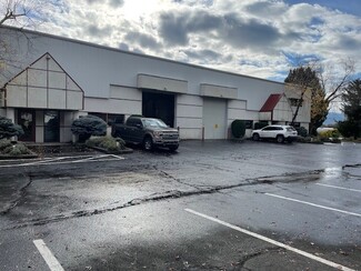 More details for 5877 Crater Lake Hwy, Medford, OR - Flex for Lease