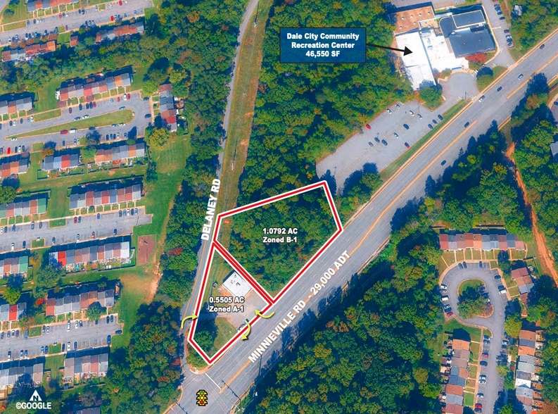 14306 & 14310 Minnieville Rd portfolio of 2 properties for sale on LoopNet.com - Building Photo - Image 2 of 17