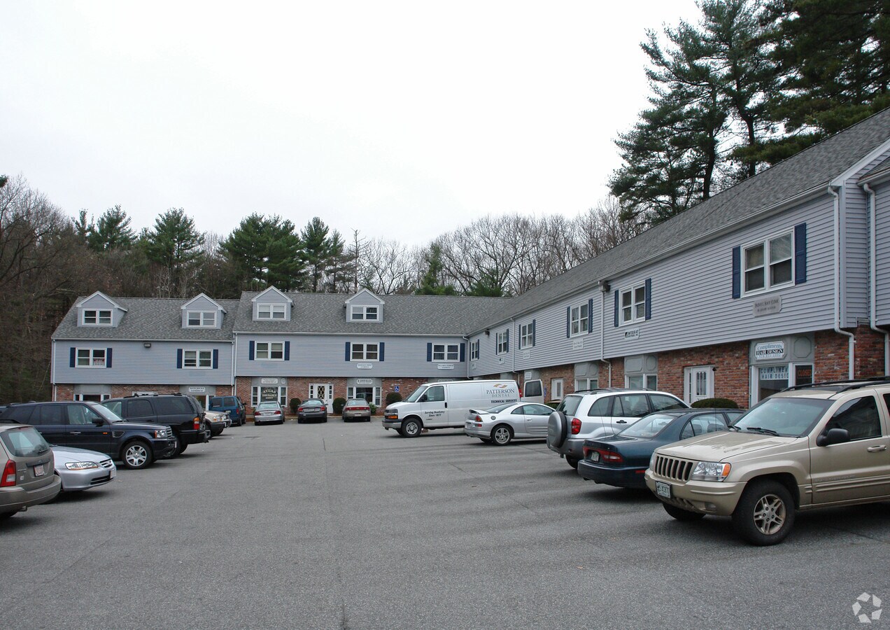 1445 Main St, Tewksbury, MA 01876