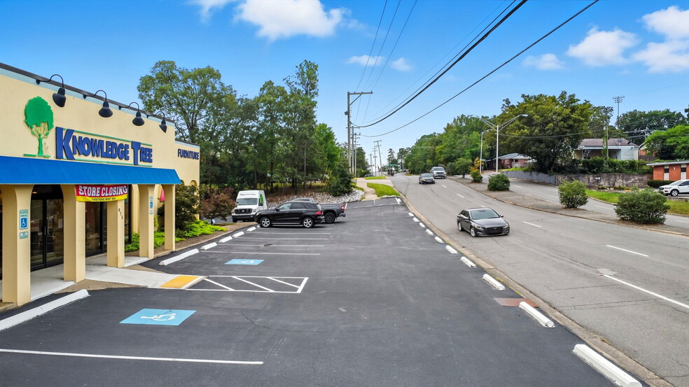 825 North University Avenue, Little Rock, AR for lease - Building Photo - Image 3 of 50