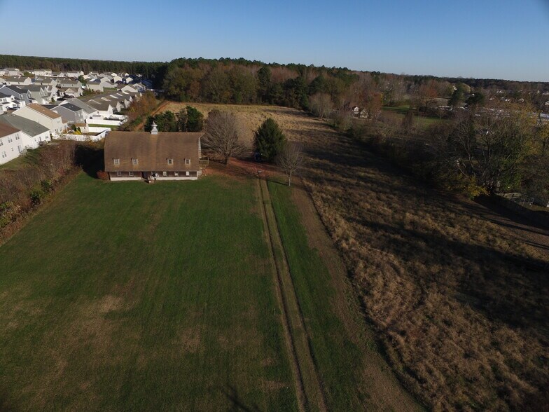 38279 Old Stage Rd, Delmar, DE 19940