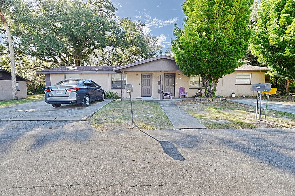 1154 NE 1st St Crystal River - 1154 NE 1st St Crystal River FL Building Photo 2 LargeHighDefinition 