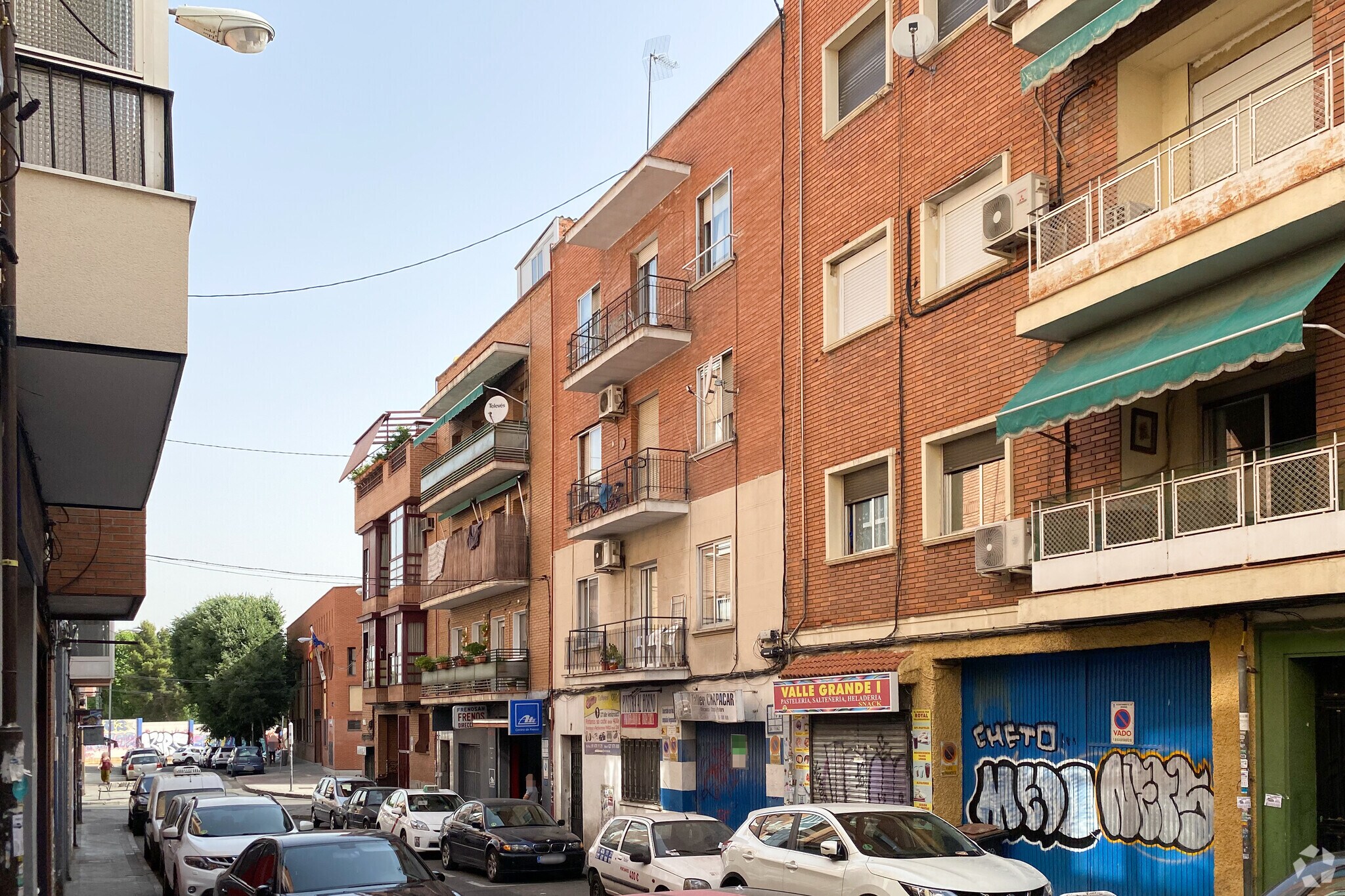Calle del Amor Hermoso, 7, Madrid, Madrid for sale Primary Photo- Image 1 of 2