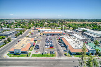 More details for 6650 N Blackstone Ave, Fresno, CA - Retail for Lease