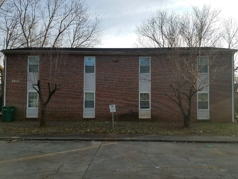 4913 Cotton Row NW, Huntsville, AL 35816