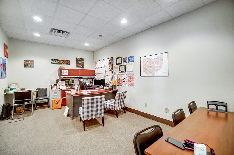 413-419 N Main St, Findlay, OH for sale - Building Photo - Image 3 of 32