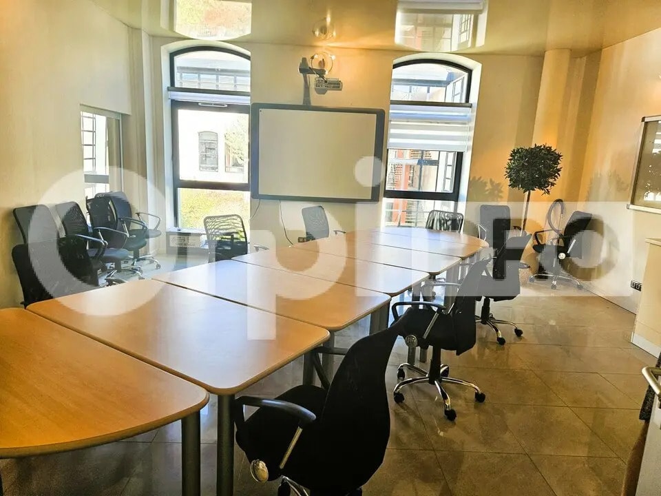 Office in Soissons for sale Interior Photo- Image 1 of 5