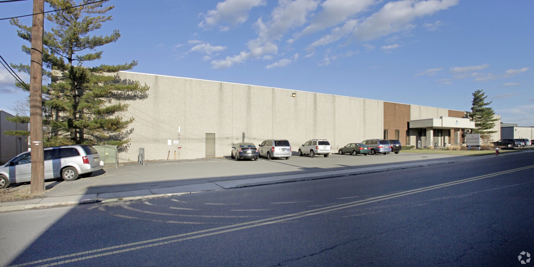 245 W Commercial Ave, Moonachie, NJ 07074