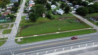 0 Avenue F, Belle Glade FL - Parking Garage