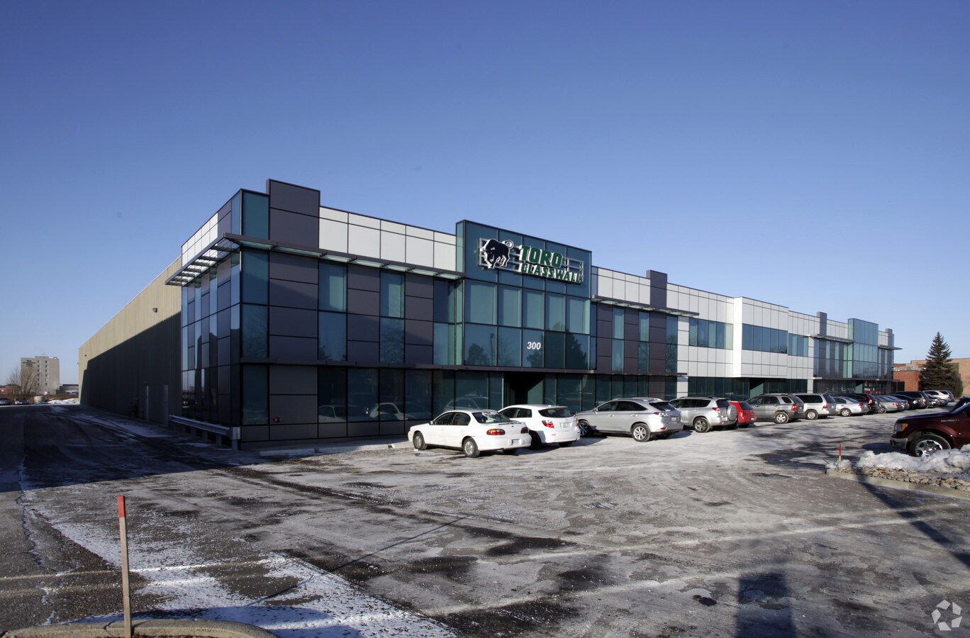 300 Edgeley Blvd, Vaughan, ON L4K 3Y3