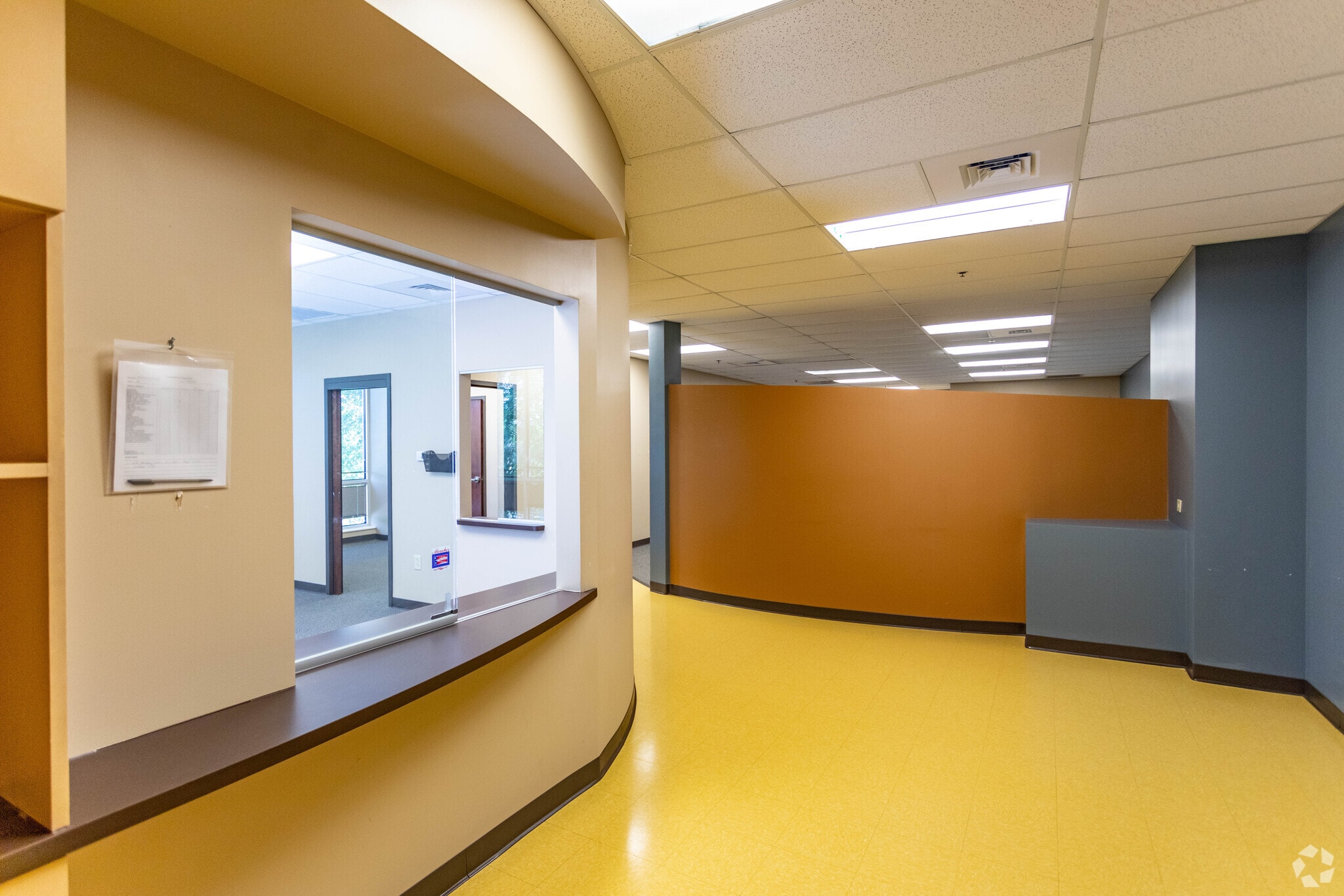 100 Physicians Way, Lebanon, TN for lease Interior Photo- Image 1 of 8