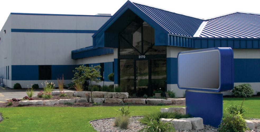 3170 Yeager Dr, Green Bay, WI for sale - Building Photo - Image 1 of 1