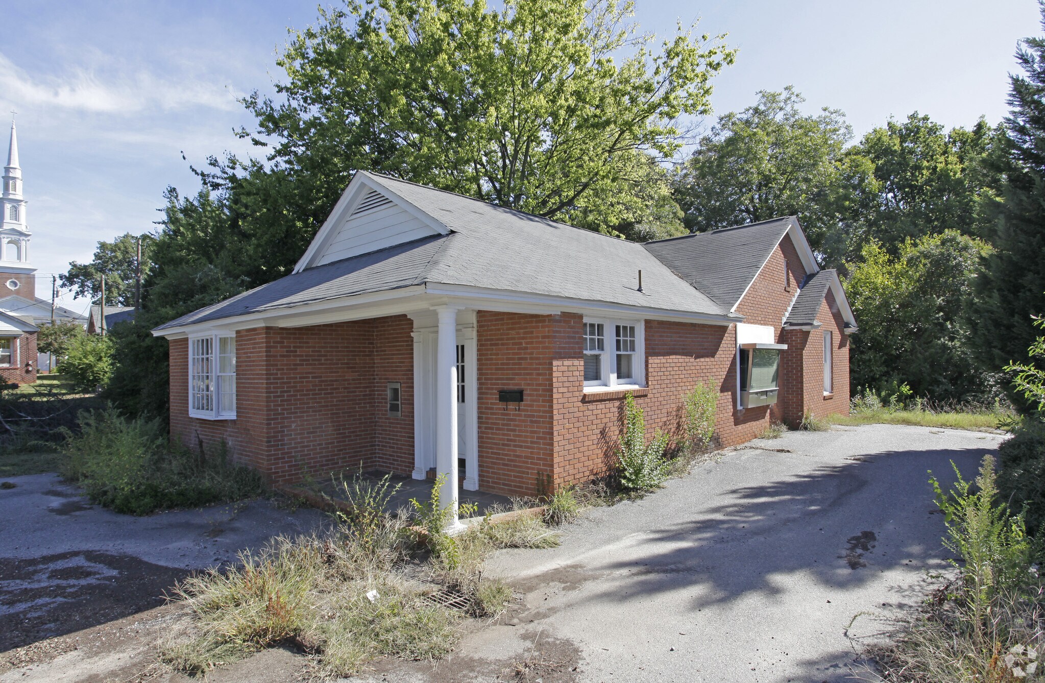 710 E Greenville St, Anderson, SC for sale Primary Photo- Image 1 of 1