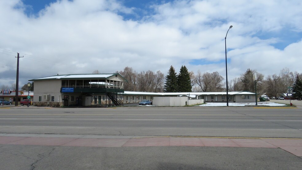 1240 Main St, Lander, WY for sale - Building Photo - Image 1 of 1