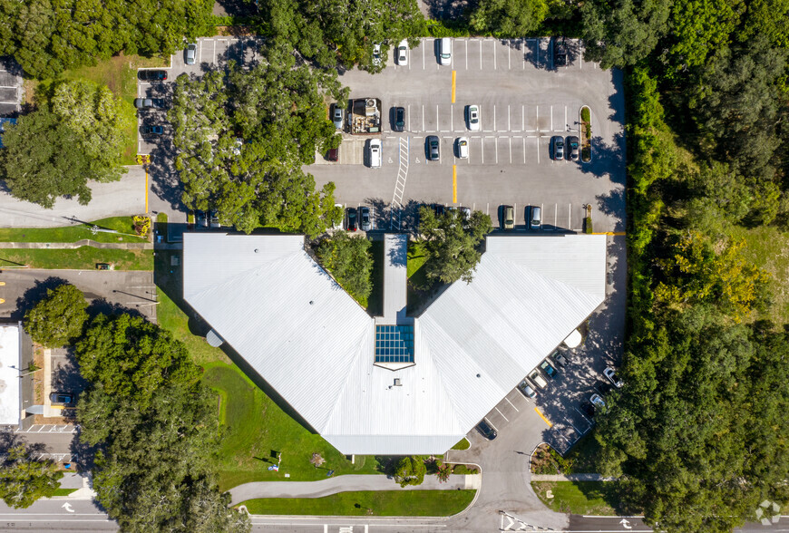 2240 Belleair Rd, Clearwater, FL for lease - Aerial - Image 2 of 26