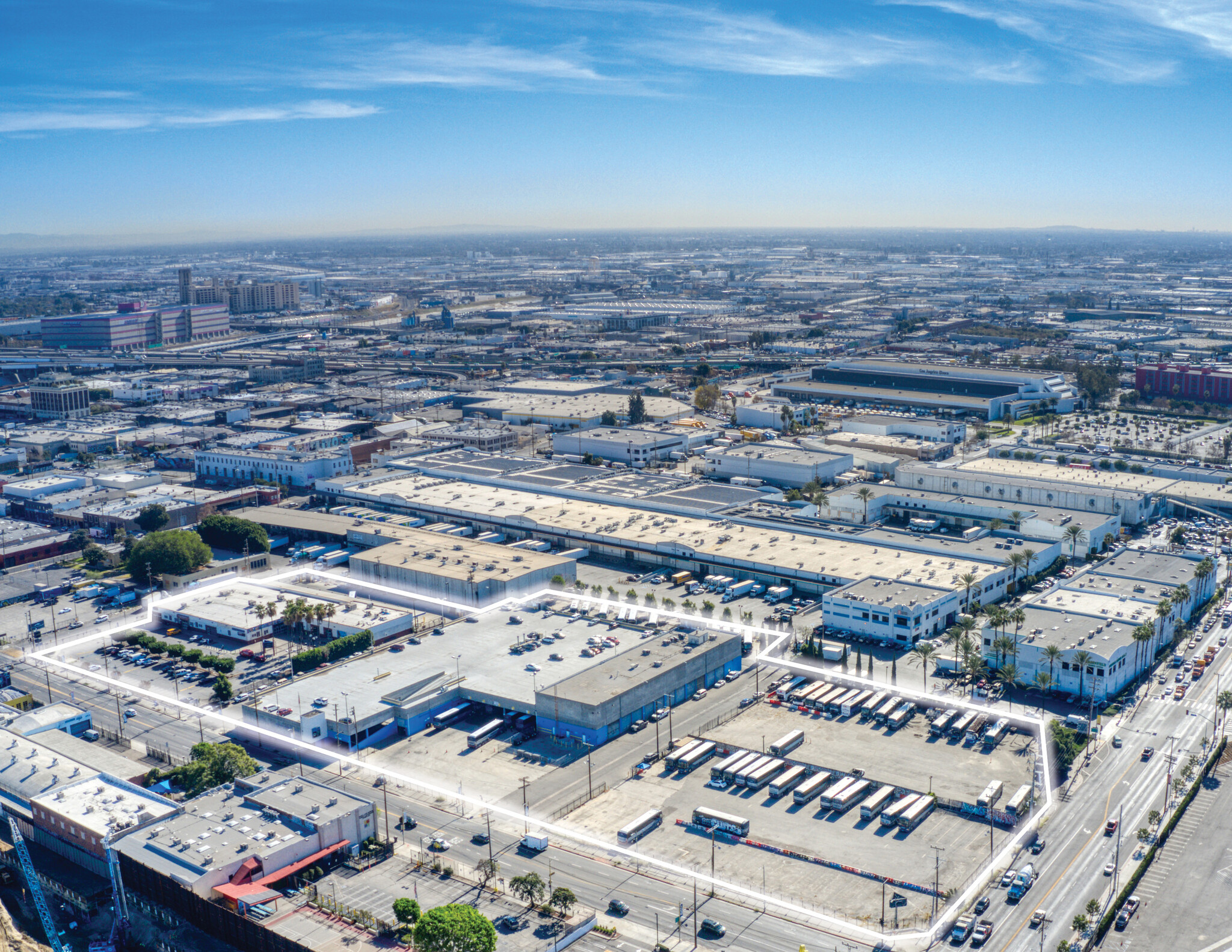 1614 E 7th St, Los Angeles, CA for lease Building Photo- Image 1 of 9