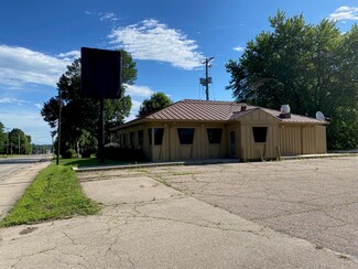 More details for 305 S Main St, Clintonville, WI - Retail for Sale