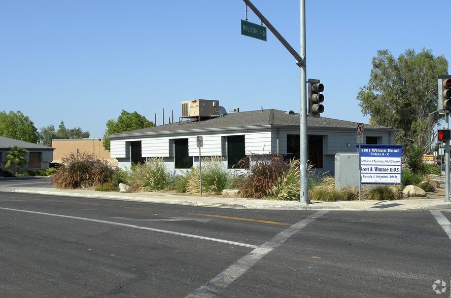 4801 Wilson Rd, Bakersfield, CA for sale - Primary Photo - Image 1 of 1