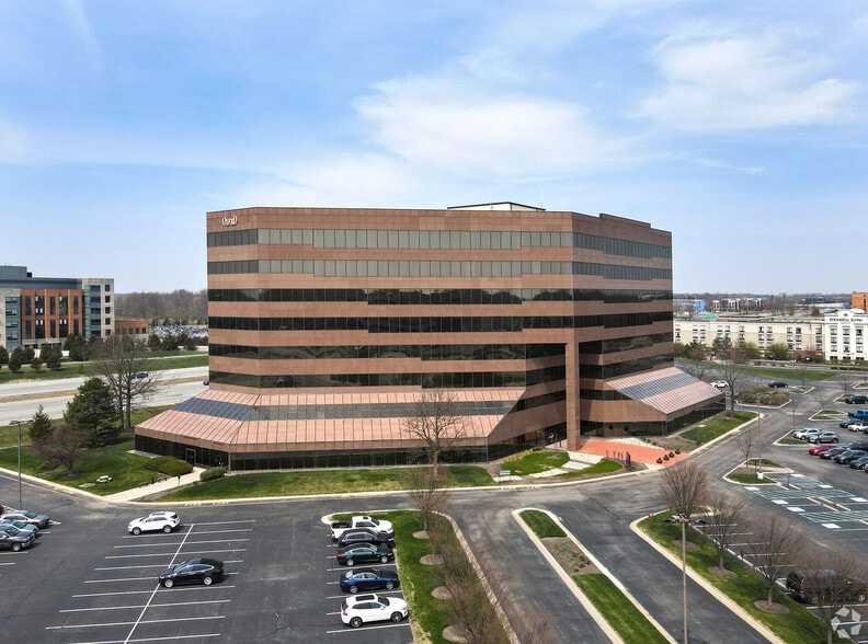 11711 N Meridian St, Carmel, IN for lease - Building Photo - Image 2 of 8