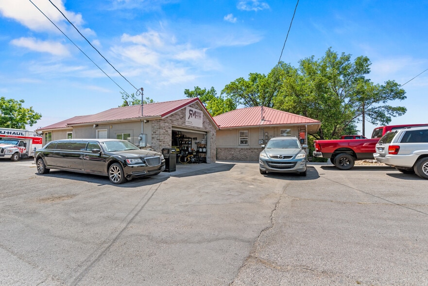 225 W State St, Lehi, UT for sale - Building Photo - Image 3 of 17