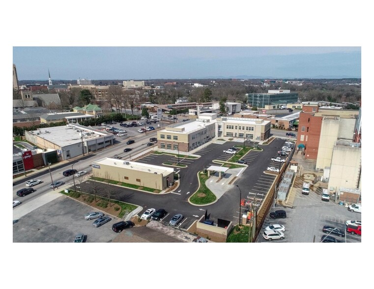 Main St & Pine St, Spartanburg, SC for lease - Building Photo - Image 3 of 9