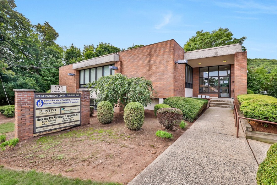 171 Ramapo Rd, Garnerville, NY for sale - Primary Photo - Image 1 of 1