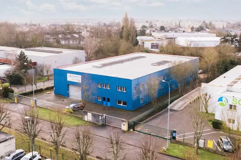 20 Rue Augustin Fresnel, Coignières for lease - Building Photo - Image 2 of 6