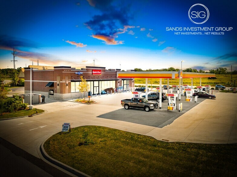 10860 Wicker Ave, Saint John, IN for sale - Primary Photo - Image 1 of 1