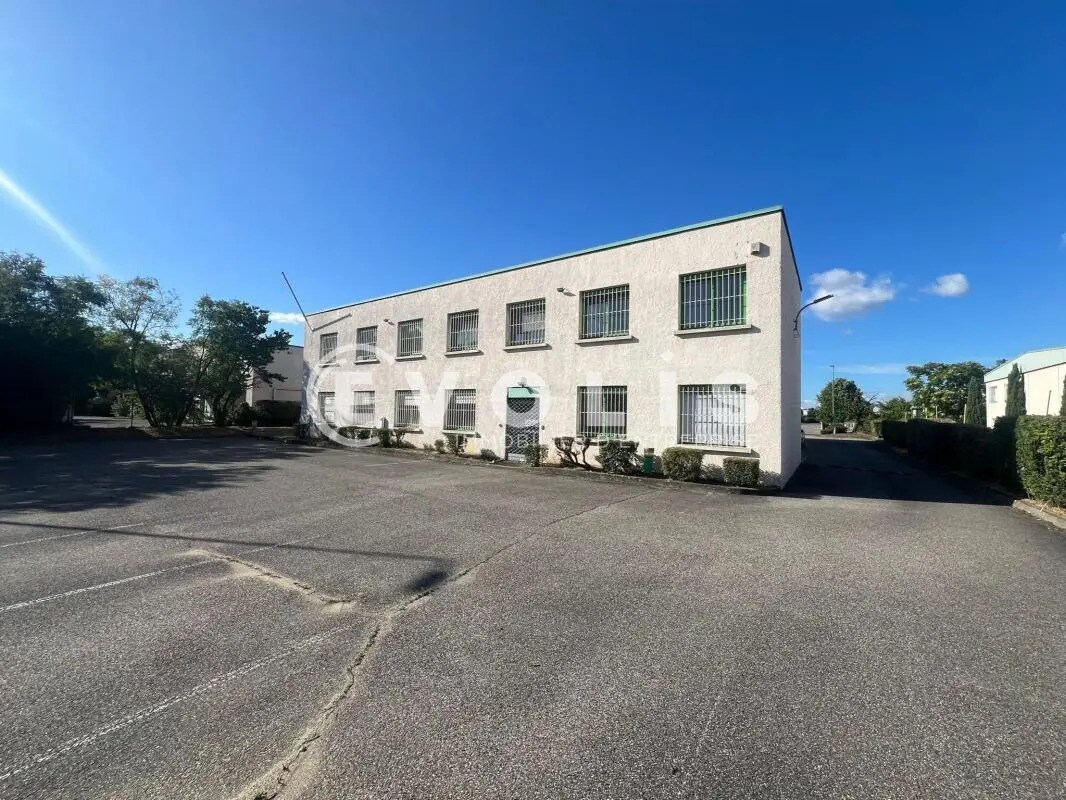 Flex in Chassieu for sale Building Photo- Image 1 of 31