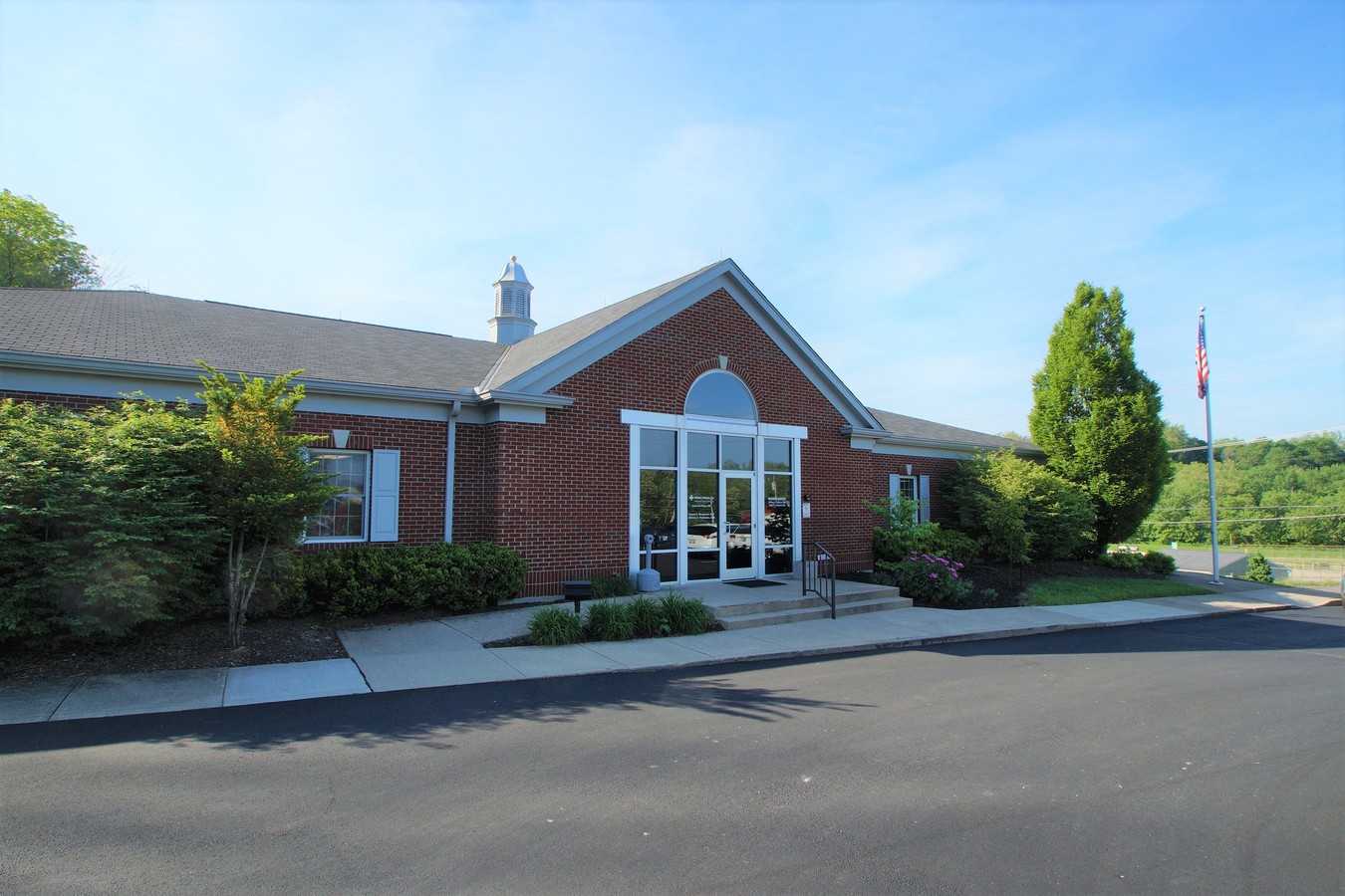 16 E Main St, Addyston, OH 45001