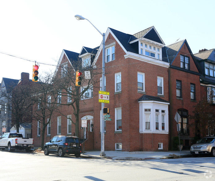 2 S Patterson Park Ave, Baltimore, MD for sale - Primary Photo - Image 1 of 1