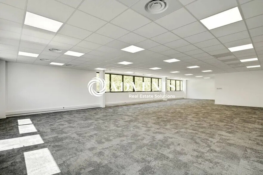 Office in Serris for sale - Interior Photo - Image 2 of 10