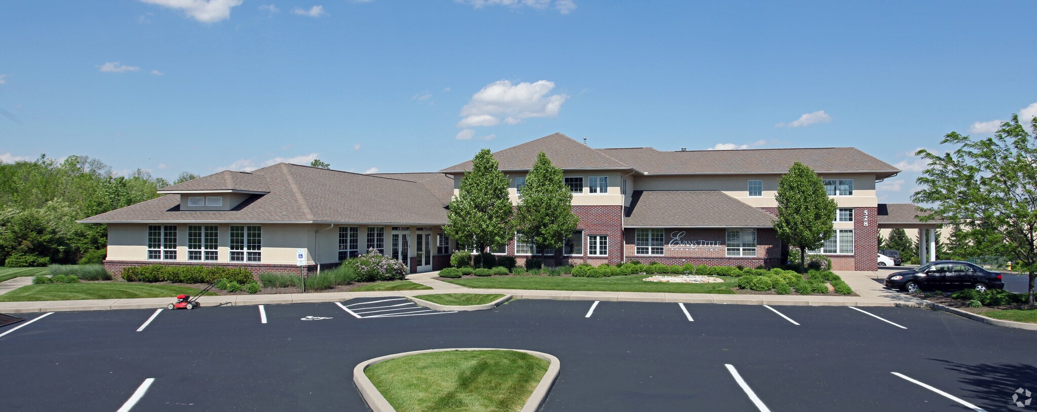 528 N Hyatt St, Tipp City, OH for sale Primary Photo- Image 1 of 1