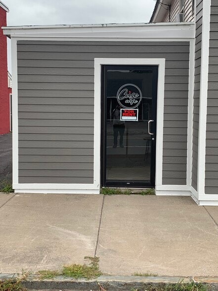 9670 Brewerton Rd, Brewerton, NY for lease - Building Photo - Image 3 of 15