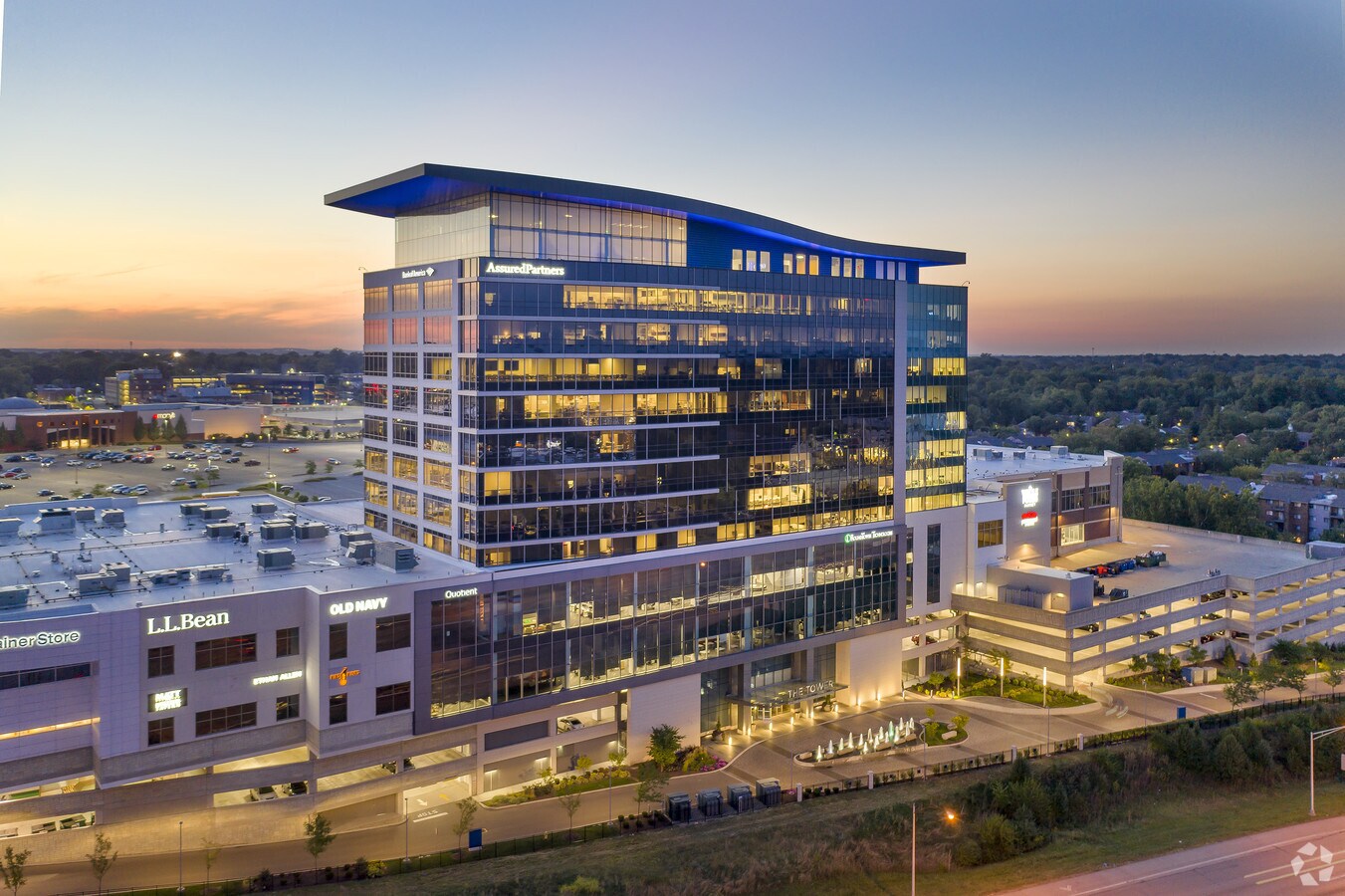 5905 E Galbraith Rd, Cincinnati, OH 45236