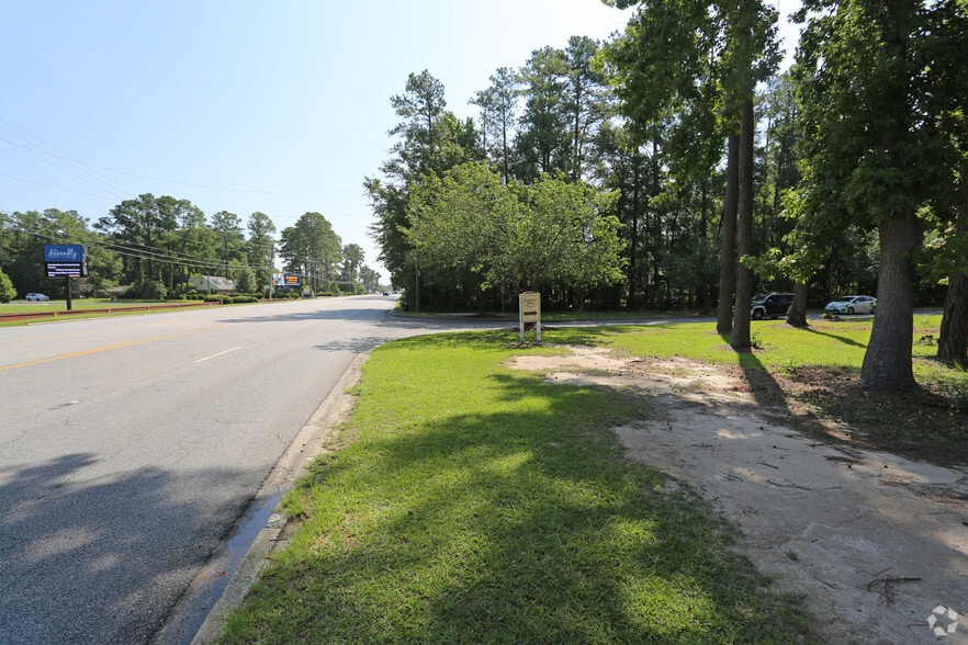 0 W Palmetto Street And Brittany Dr, Florence, SC 29501