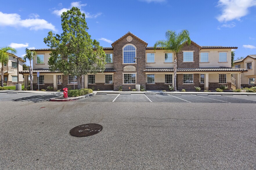 25096 Jefferson Ave, Murrieta, CA for sale - Primary Photo - Image 1 of 1