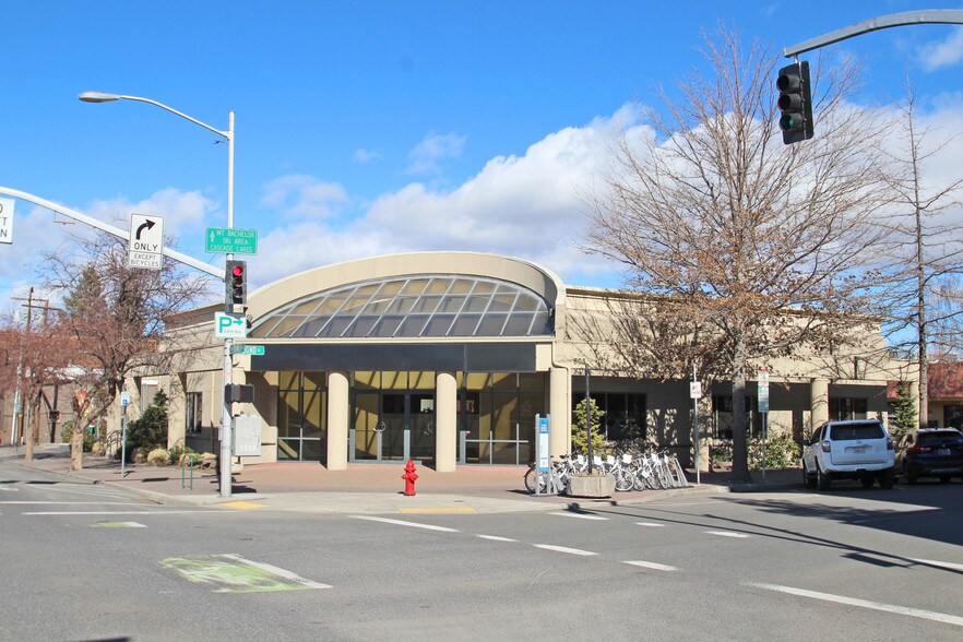 805 NW Bond St, Bend, OR for sale - Other - Image 1 of 1