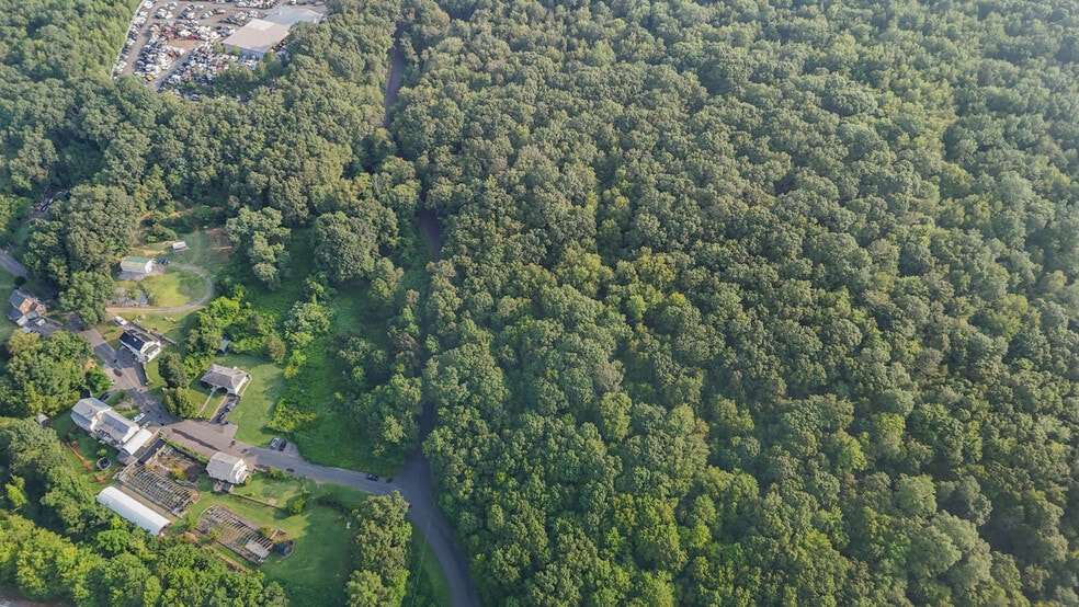 Frost Bridge Rd, Watertown, CT for sale - Building Photo - Image 2 of 17