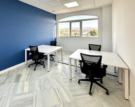 Calle Flauta Mágica, 7, Málaga, Málaga for lease Interior Photo- Image 2 of 3